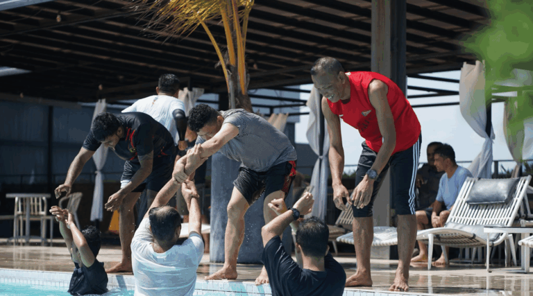 Condominium Lifeguard Malaysia - Certified Lifeguard at Red Rescue